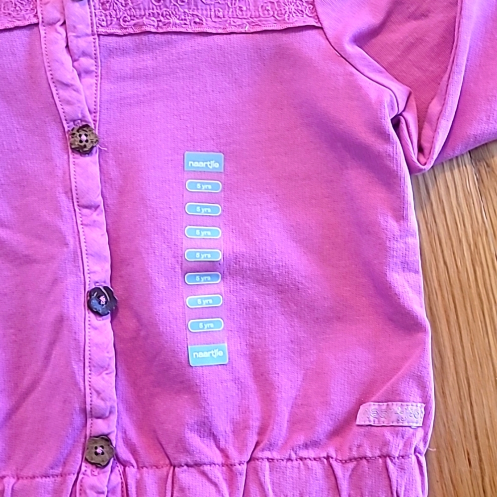 Lightweight Button Up - Picture 4 of 4